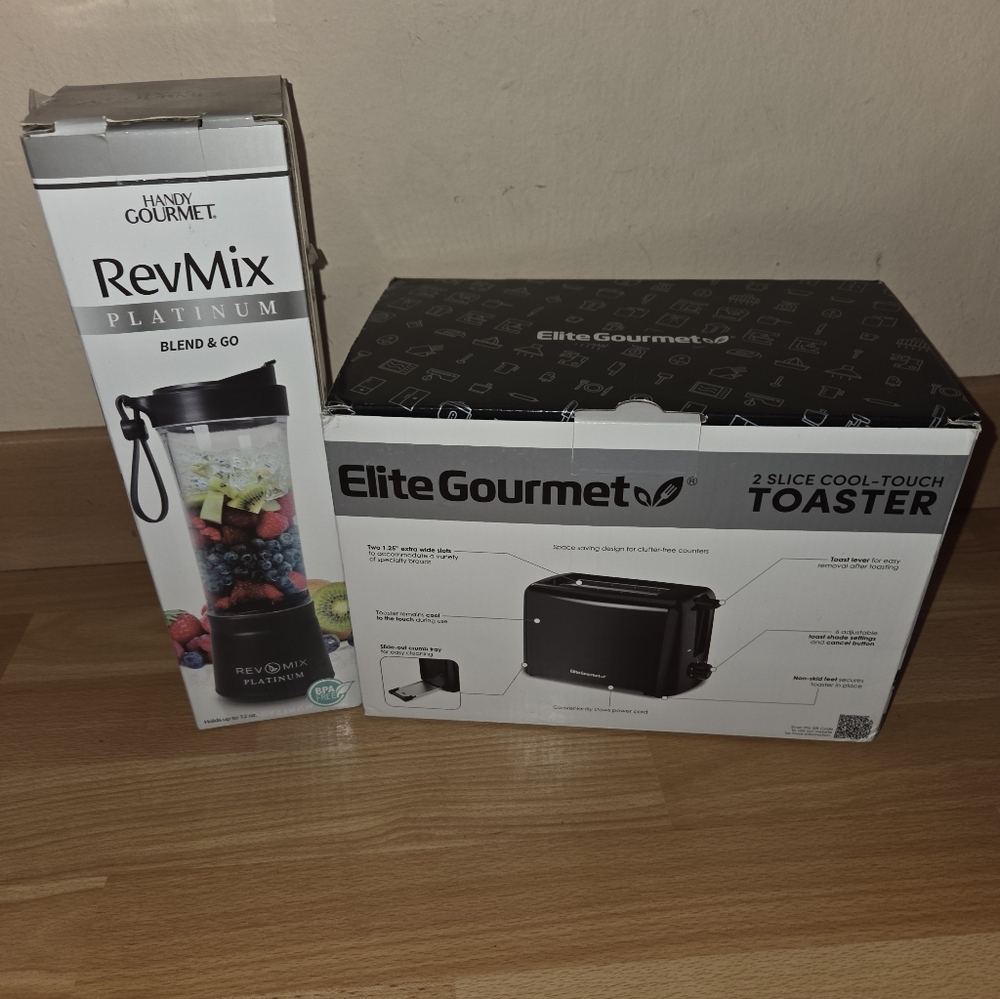 Elite Gourmet Toaster and RevMix Blender Set Dorm Room Apartment Essentials Gift